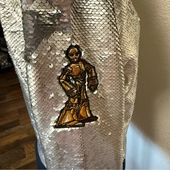 Star Wars - Stardust Love - Save The Lars - Silver Sequin Jacket w/Faux Fur Hood - Picture 10 of 17